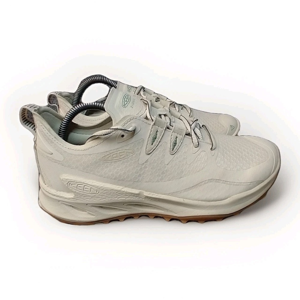 Keen Zionic Hiking Shoes Womens 9 Birch‎ Gum Low Top Athletic Trail Sneakers